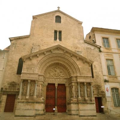Cathédrale Saint Trophime 1
